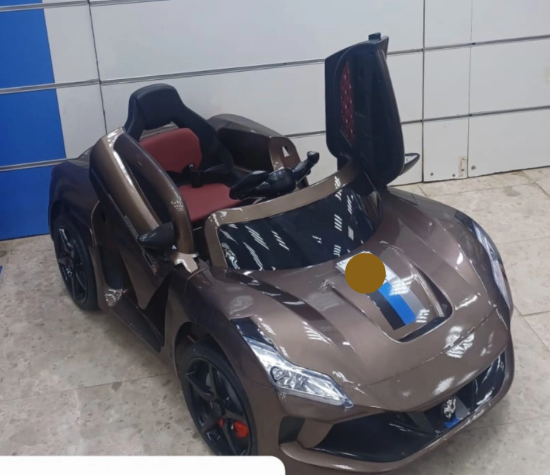 صورة سيارة أطفال